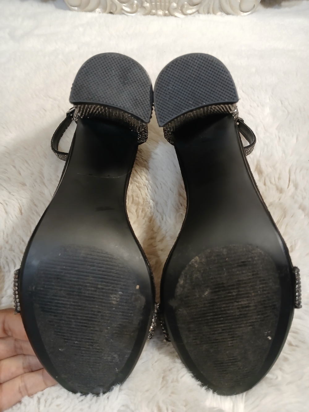 🩷Bundle🩷Steve Madden Black Rhinestone Ankle Strap heels +Black Clutch - Picture 6 of 16